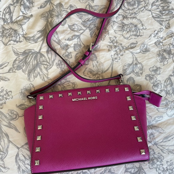 Michael Kors Bag - Picture 4 of 7